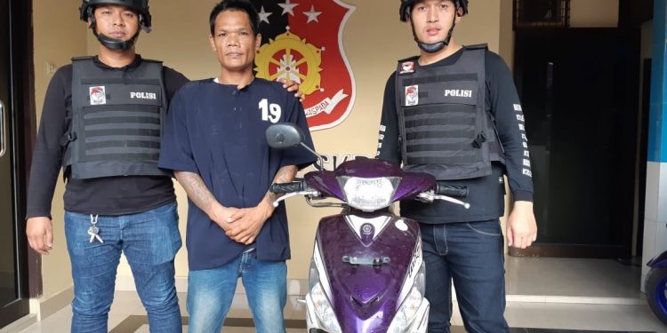 Ditinggal Tidur, Sepeda Motor Guru Agama Digasak Tahan Situmeang