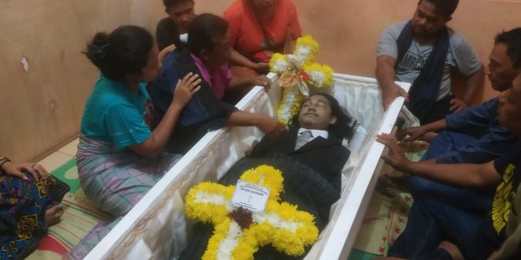 Polisi Amankan Tiga Orang Tersangka atas Kematian Rojer Siahaan