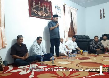 Warga Marubun Jaya Enjoy Berbincang dengan Hasim