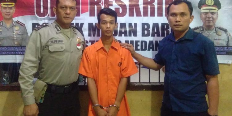 Prisilia Tambunan, Pelajar di Medan Dijambret Saat Nongki di Ujung Gang Prisilia Tambunan, Pelajar di Medan Dijambret Saat Nongki di Ujung Gang