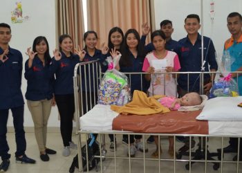 Ohana Community Santuni Anak Penderita Hidrosefalus di Nias Utara