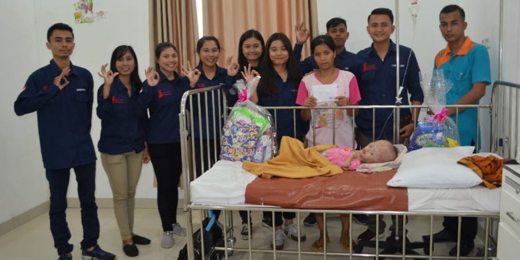 Ohana Community Santuni Anak Penderita Hidrosefalus di Nias Utara Ohana Community Santuni Anak Penderita Hidrosefalus di Nias Utara