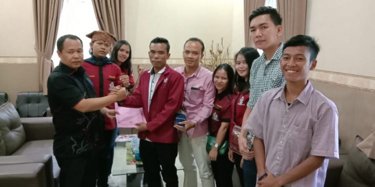 HIMAPSI Sampaikan Usulan Pelestarian Budaya Simalungun Kepada DPRD Kota Pematangsiantar HIMAPSI Sampaikan Usulan Pelestarian Budaya Simalungun Kepada DPRD Kota Pematangsiantar