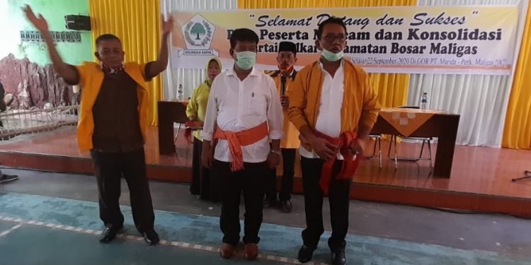 Hadiri Muscam Partai Golkar, RHS Dapat Hiou Untuk Menangkan Pilkada Simalungun 2020 Hadiri Muscam Partai Golkar, RHS Dapat Hiou Untuk Menangkan Pilkada Simalungun 2020