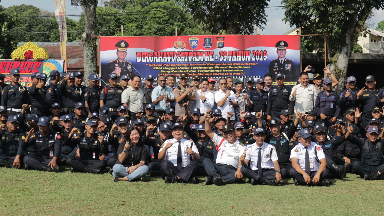 Upacara HUT Satpam ke-39 Digelar di Lapangan Asrama Polisi Pematangsiantar Upacara HUT Satpam ke-39 Digelar di Lapangan Asrama Polisi Pematangsiantar