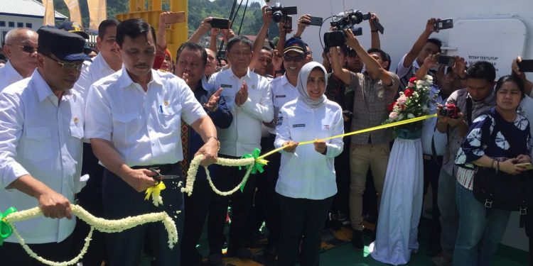 Kemenhub Resmikan KMP Ihan Batak Kemenhub Resmikan KMP Ihan Batak