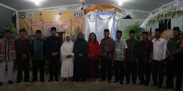 142 Qori dan Qoriah Berlaga di 5 Cabang Lomba MTQH Tingkat Kecamatan Siantar Simarimbun 142 Qori dan Qoriah Berlaga di 5 Cabang Lomba MTQH Tingkat Kecamatan Siantar Simarimbun