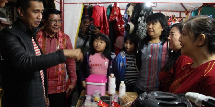 Imlek Fair Siantar 2019 Resmi Dibuka, Walikota Kunjungi Sejumlah Stand