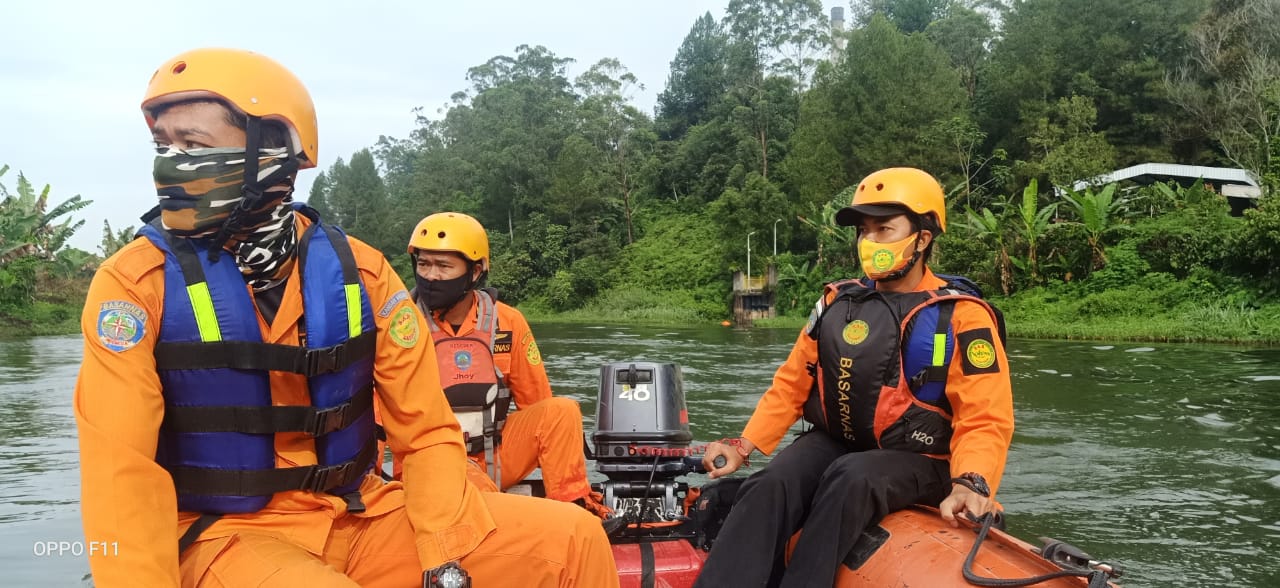 Iwan Siagian, Remaja di Toba Hanyut Terbawa Arus Sungai Asahan