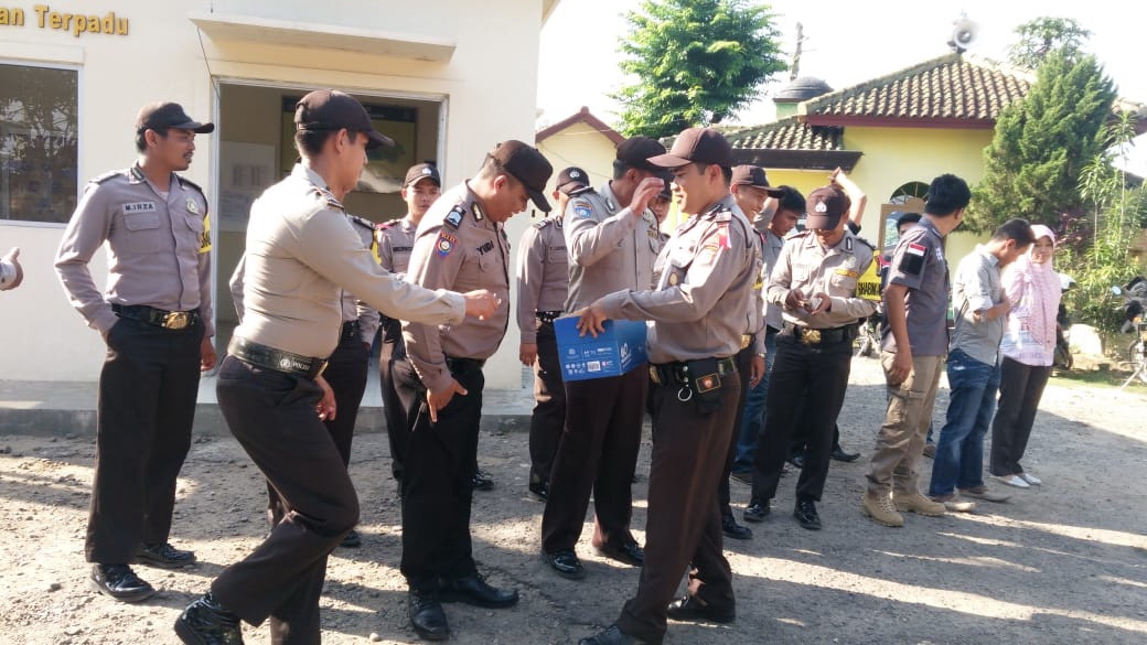 Peduli Siswi SD yang Alami Jantung Bocor, Polisi Kumpulkan Sumbangan