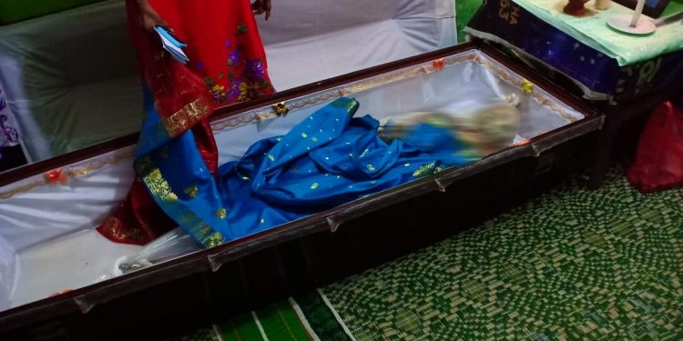 Ingin Melihat Jasad Anak, Wanita Asal Medan Berakhir Tragis di Selat Malaka Ingin Melihat Jasad Anak, Wanita Asal Medan Berakhir Tragis di Selat Malaka