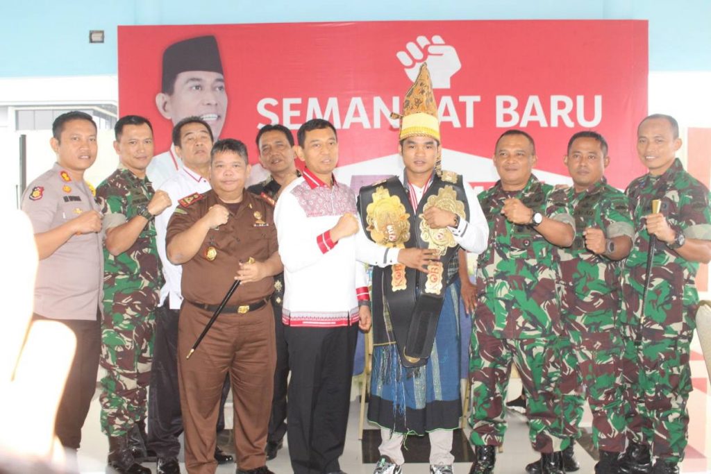Bupati dan Forkopimda Simalungun Apresiasi Jeka Saragih Atas Prestasinya Bupati dan Forkopimda Simalungun Apresiasi Jeka Saragih Atas Prestasinya