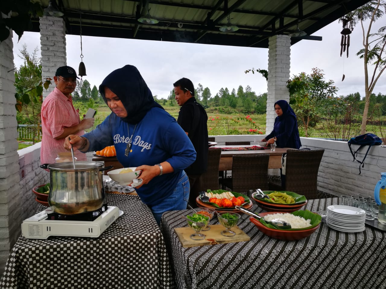 Jelajahi Pesona Indahnya Danau Toba dalam 4 Hari 3 Malam Jelajahi Pesona Indahnya Danau Toba dalam 4 Hari 3 Malam