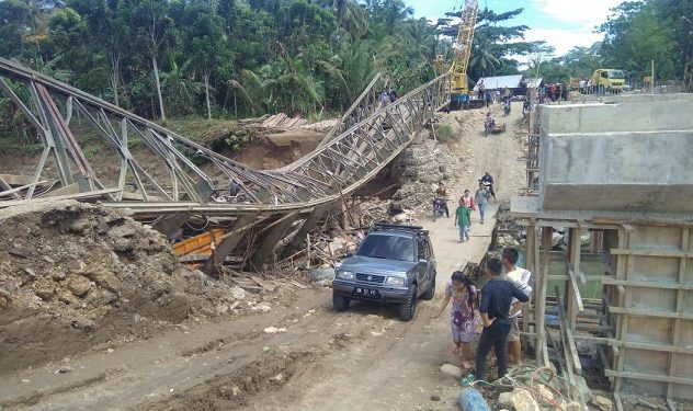 Jembatan Gido Nias-Nias Selatan Sudah Dapat Dilalui Mobil Jembatan Gido Nias-Nias Selatan Sudah Dapat Dilalui Mobil