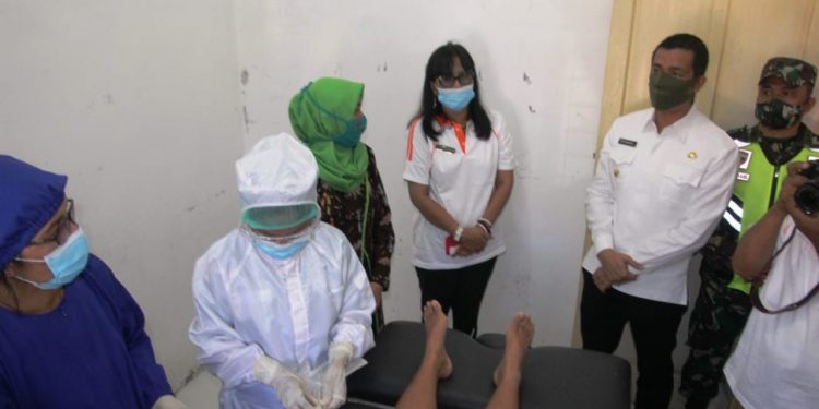 Walikota Siantar Datangi Puskesmas, Tinjau Pelayanan KB Serentak Sejuta Akseptor
