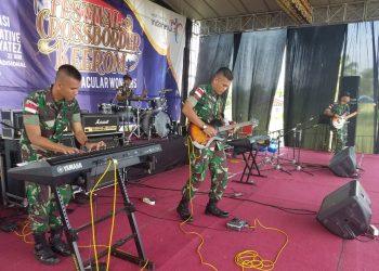Kalacakti Band Hibur Warga pada Festival Crossborder di Perbatasan Papua