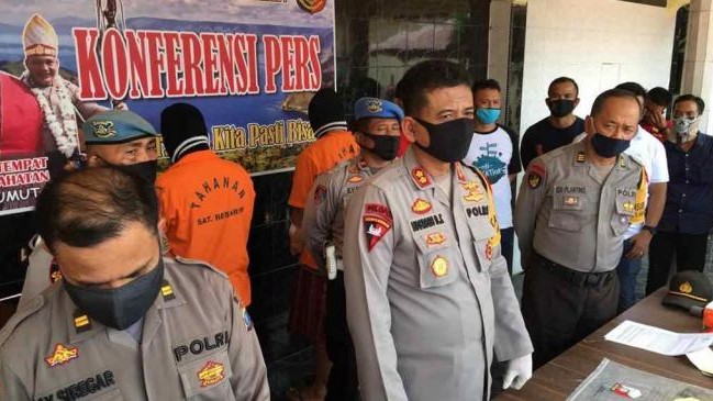 Ayu Siregar Dikampak Suami Karena Menolak Saat Diajak Bersetubuh Ayu Siregar Dikampak Suami Karena Menolak Saat Diajak Bersetubuh