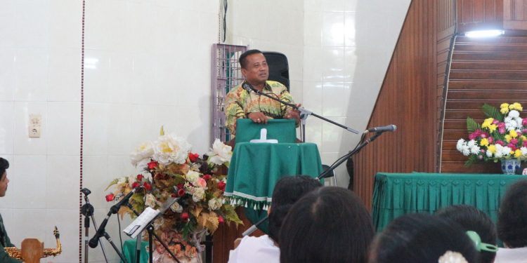 Kapolres Simalungun Bantu Pembuatan Toilet Gereja yang Ramah bagi Kaum Difabel