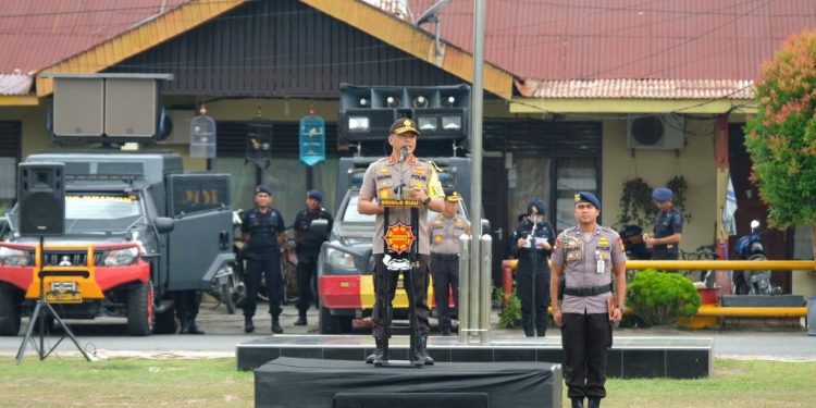 Kapolda Riau Pimpin Apel Kesiapan Ops Kontijensi Aman Nusa II (Penanganan Covid-19) Muara Takus 2020