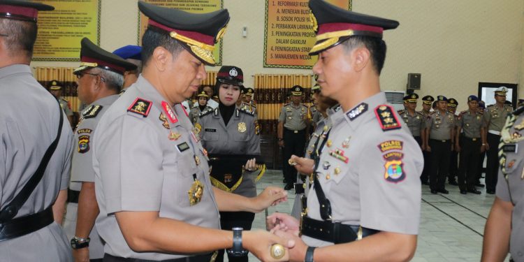 AKBP Hesmu Baroto, SIK. MM Diangkat jadi Kapolres Tanggamus AKBP Hesmu Baroto, SIK. MM Diangkat jadi Kapolres Tanggamus