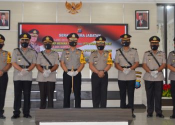 Tiga Kapolsek di Nias Diganti