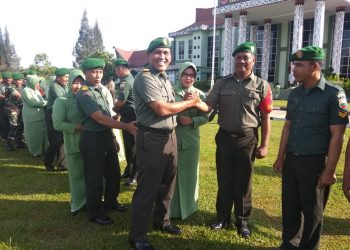 Danramil 02/Siantar Timur Apresiasi Anggotanya Naik Pangkat
