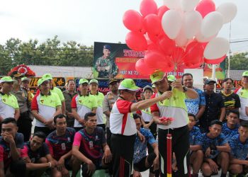 Dan Sat Brimob Poldasu Buka Turnamen Voli di Pematangsiantar