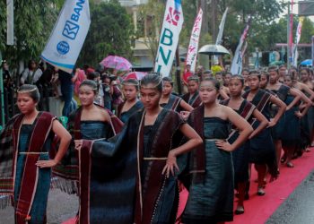 Ada Even Karnaval Sigale-gale di Samosir, Danau Toba untuk Mengisi Liburan Lebaranmu