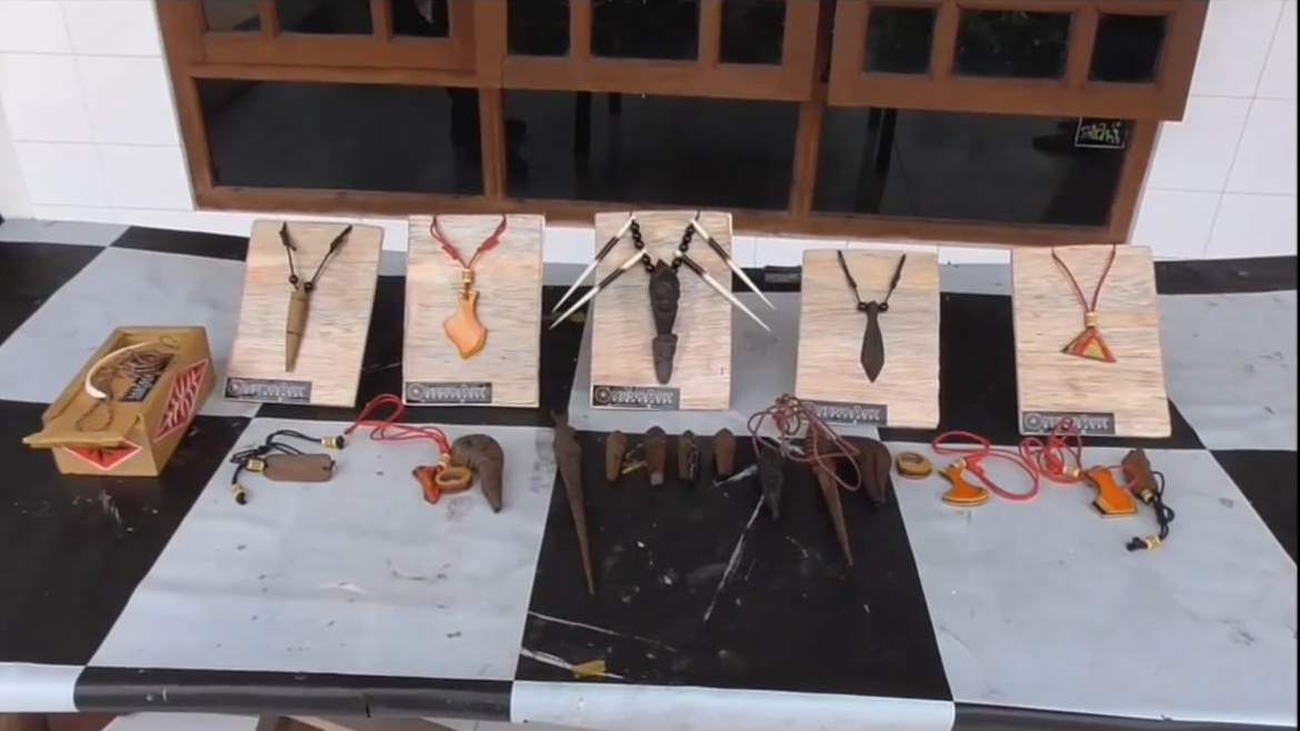 Bima Marpaung Lestarikan Budaya Batak Lewat Kerajinan Kayu Bima Marpaung Lestarikan Budaya Batak Lewat Kerajinan Kayu
