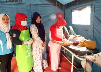 Sukseskan KB, Koramil 03/Pulau Punjung Gelar Bakti Sosial KB Kes-TNI