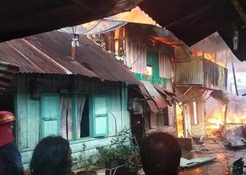 Musibah Kebakaran Menimpa Belasan Rumah di Jalan Tanah Jawa
