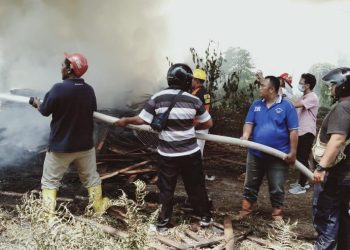 Kebakaran di Eks Kilang Kayu Parbutaran Bikin Heboh