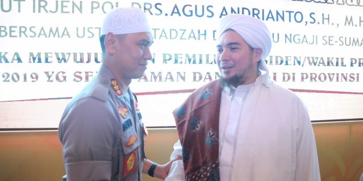 Kapolrestabes Medan Hadiri Doa Kebangsaan dan Silatiurahmi Akbar Kapolda Bersama Habib Jindan