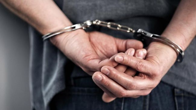 Diduga Konsumsi Sabu, Oknum Ketua DPRD Diciduk Polisi di Hotel Diduga Konsumsi Sabu, Oknum Ketua DPRD Diciduk Polisi di Hotel