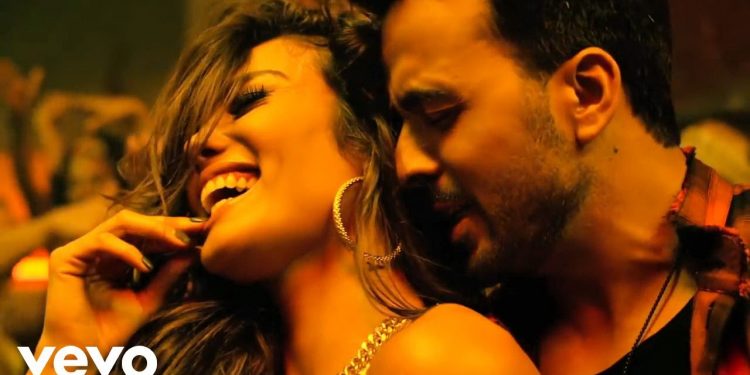 Lagu Ini Dianggap Cabul, Malaysia Larang "Despacito" Diputar Di Radio dan Televisi