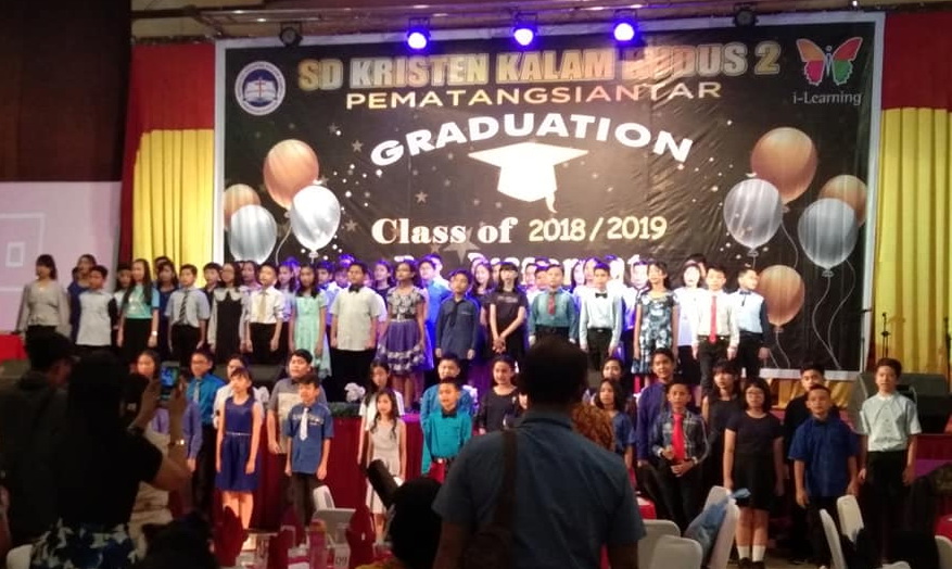 88 Siswa Terbaik SD Kristen Kalam Kudus 2 Pematangsiantar Ikuti Graduation Day