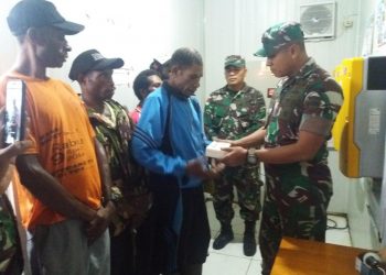 Berkat Prajurit Yonif 126 Kala Cakti, Kodam I Bukit Barisan, Rumah Warga di Papua Terang Kembali