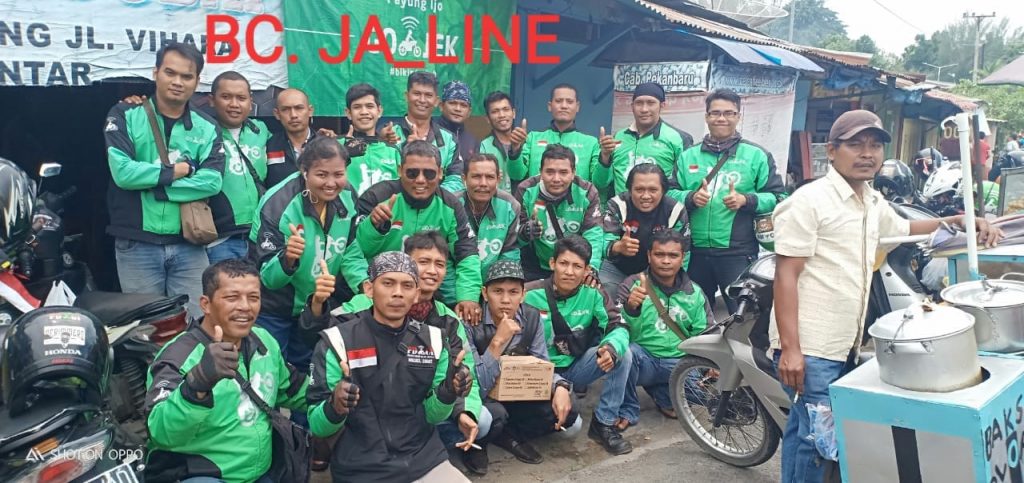 Keluarga Besar Driver Go Ride Siantar-Simalungun Peduli Musibah Kebakaran Keluarga Besar Driver Go Ride Siantar-Simalungun Peduli Musibah Kebakaran