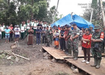 Korem 023 /Kawal Samudera Bangun Tiga Jembatan di Nias Selatan