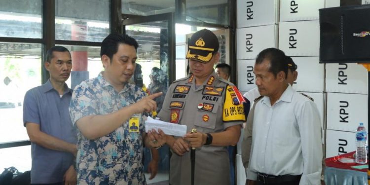 38 Personel Polrestabes Medan Amankan Sortir dan Pelipatan Surat Suara di eks Bandara Polonia