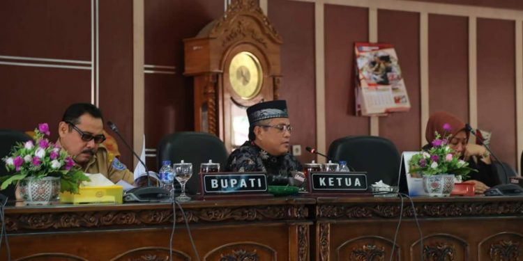 Pemkab Labuhanbatu Apresiasi Kinerja DPRD Pemkab Labuhanbatu Apresiasi Kinerja DPRD