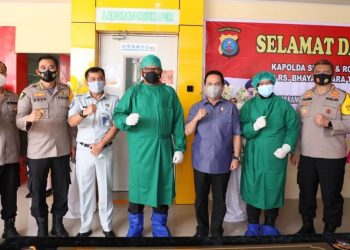 Kapolda Sumut Resmikan Pelayanan Laboratorium PCR RS Bhayangkara Medan