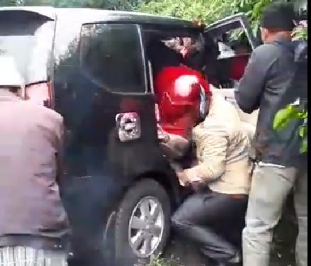 Mobil Rombongan Keluarga dari Raya Kecelakaan di Parapat, Seorang Anak Tewas dan Lainnya Kritis