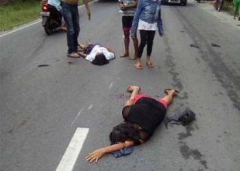 Bersenggolan Sepeda Motor, Minten dan Susi Terkapar di Jalan Raya