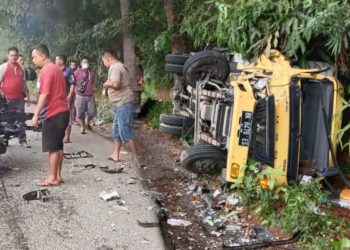 Mobil warga Tanjung Morawa kontra Mobil warga Taput Kecelakaan di Jalan Lintas Siantar-Parapat, 3 Orang Korban