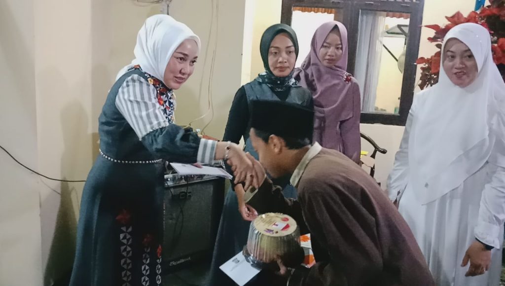 Masuki Rumah Dinas, Kapolres Lambar Gelar Doa Bersama dan Santuni Anak Yatim