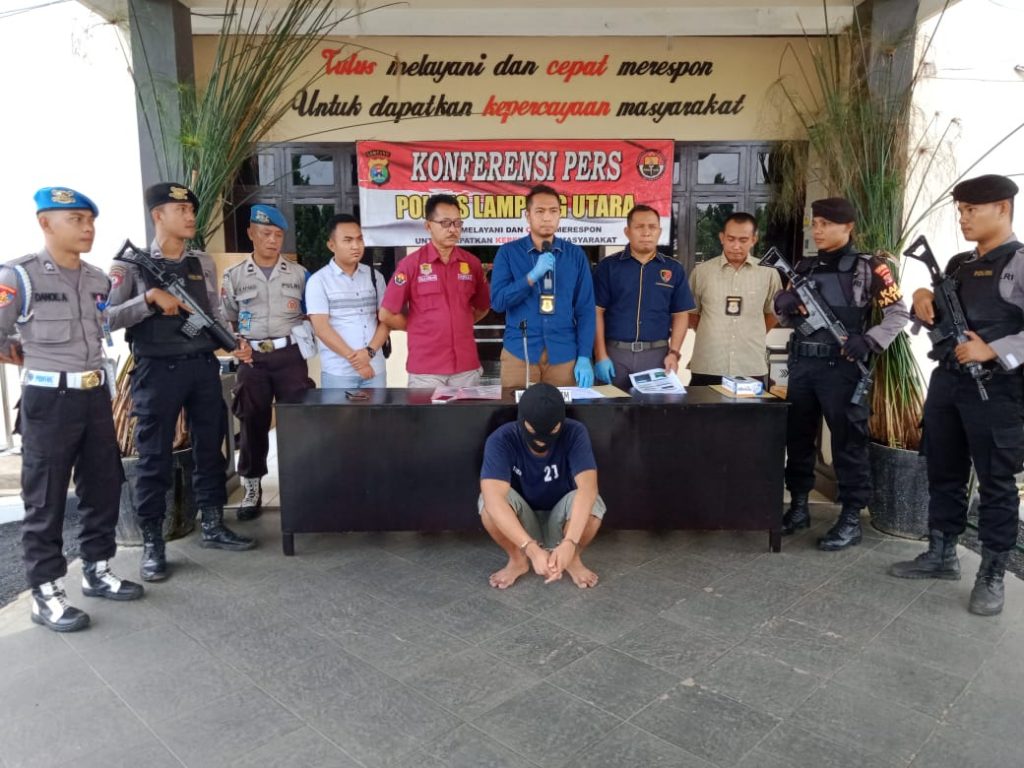 Enam Hari Berhubungan Intim dengan Mama Muda di Hotel, Seorang Pria Ancam Sebarkan Videonya Enam Hari Berhubungan Intim dengan Mama Muda di Hotel, Seorang Pria Ancam Sebarkan Videonya