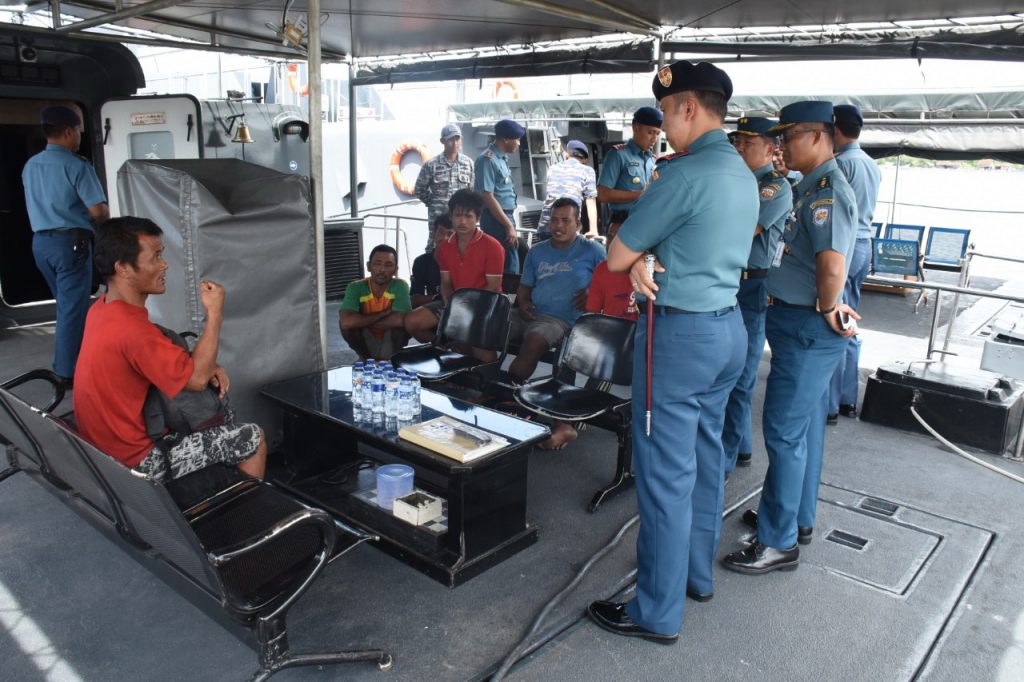 Kapal Aries Terbakar di Laut Belawan, Dua ABK Hilang