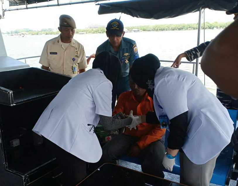 Kapal Aries Terbakar di Laut Belawan, Dua ABK Hilang Kapal Aries Terbakar di Laut Belawan, Dua ABK Hilang