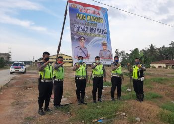 Satlantas Polres Sergai Pasang Spanduk Himbauan "Physical Distancing" di lokasi Keramaian